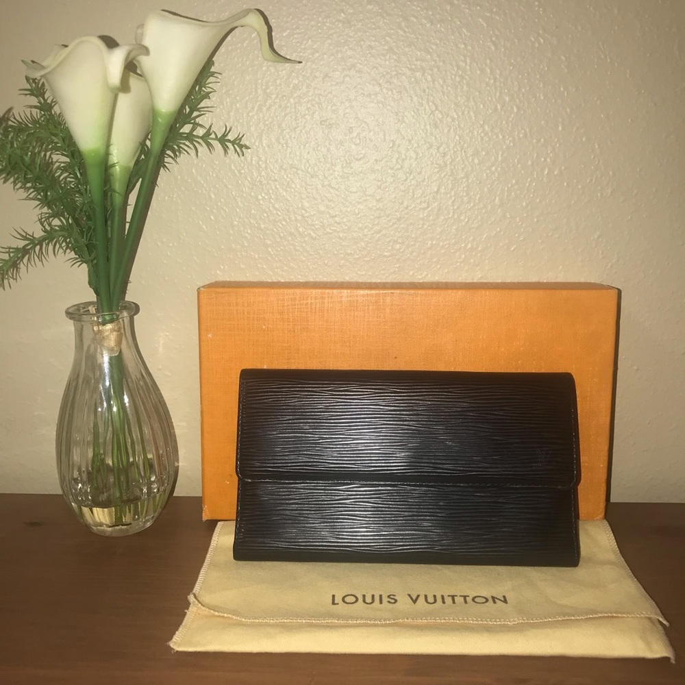 Louis Vuitton Black Epi Long Wallet